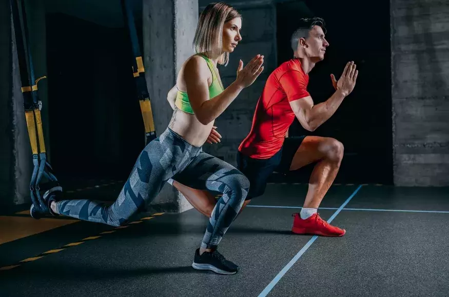 Tăng cơ giảm mỡ nhờ tập Hiit Jumping Lunges