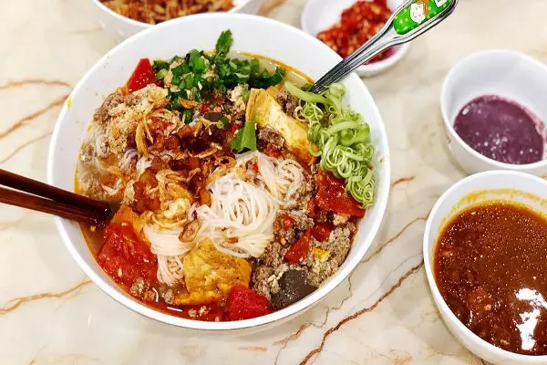 cách nấu bún riêu cua miền Nam