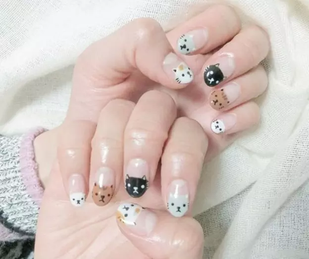 Mẫu nail hình mèo nhỏ có thể triển khai đa dạng cách vẽ