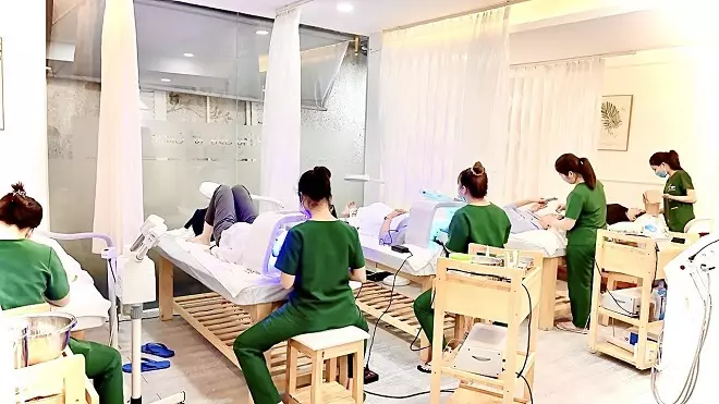 Spa massage giảm mỡ bụng