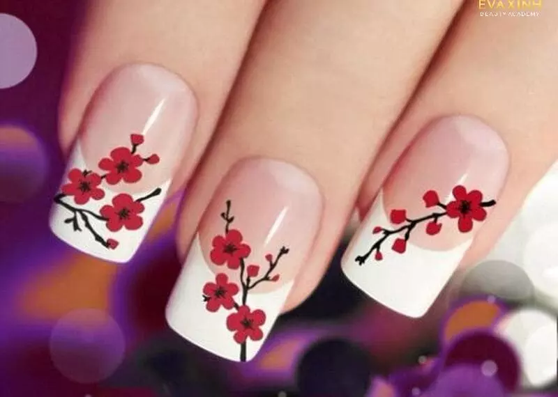 Nail hoa đào thể hiện sự may mắn