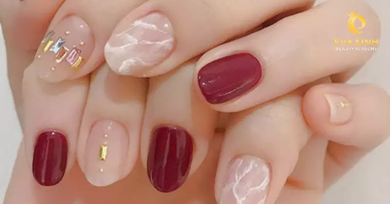 Nail hoa sơn gel lông lẫy, tươi đẹp