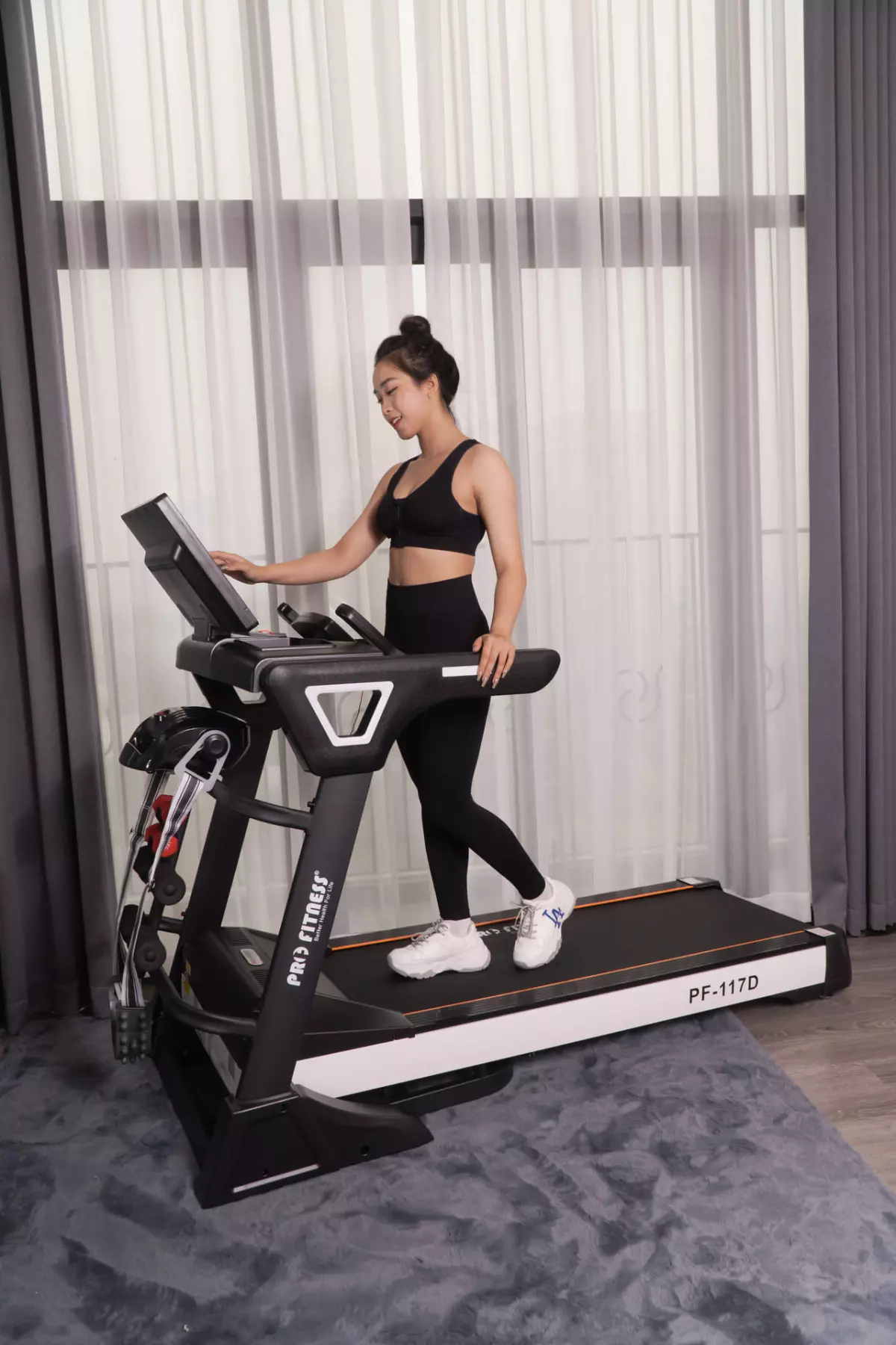 Máy chạy bộ điện Pro Fitness PF-117D