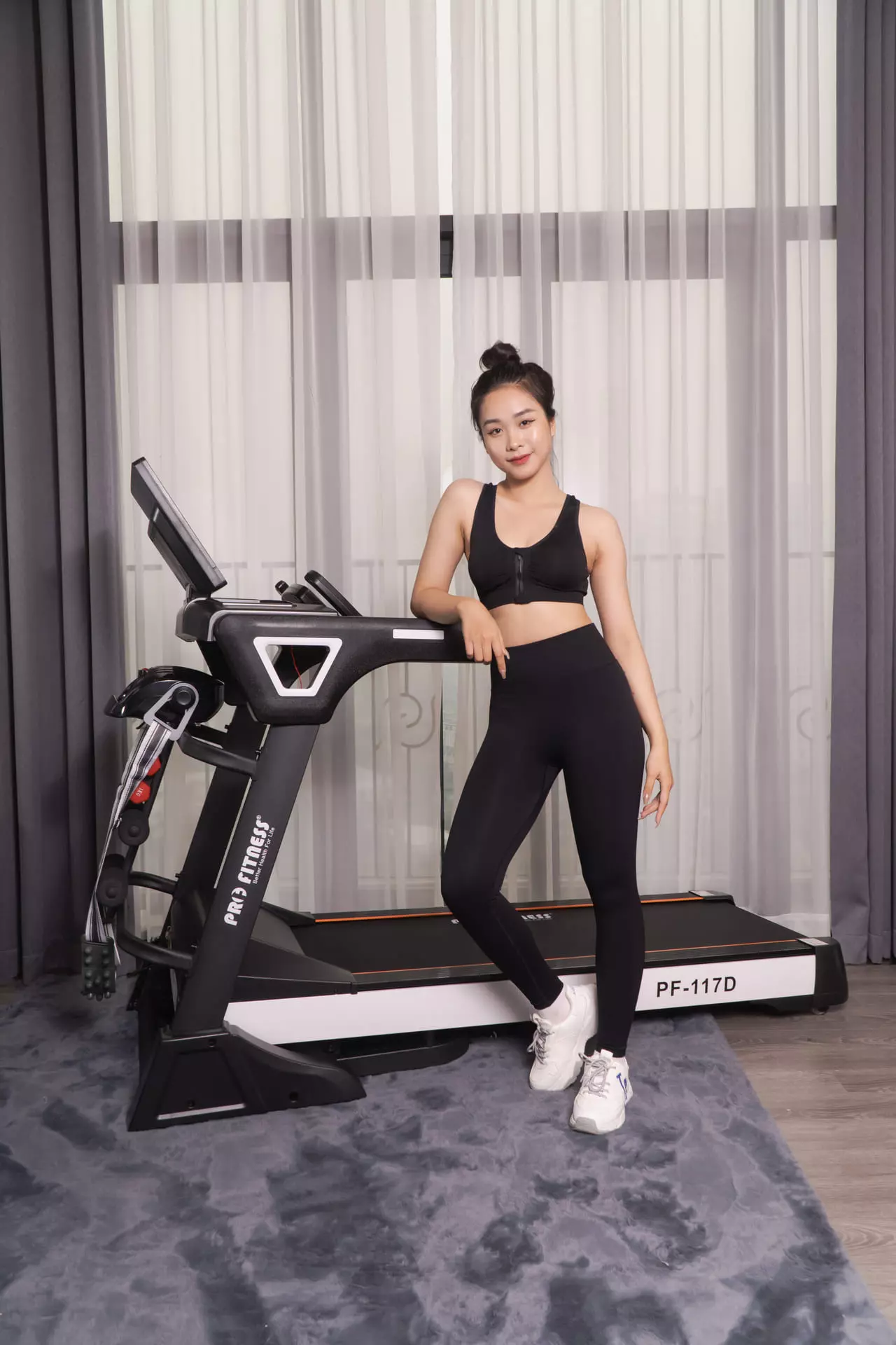 Máy chạy bộ điện Pro Fitness PF-117D