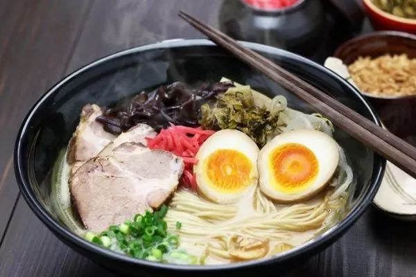 MÌ ramen - Món ăn Nhật Bản