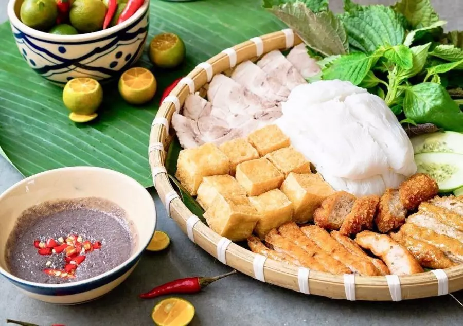 Hạn chế ăn bún đậu mắm tôm