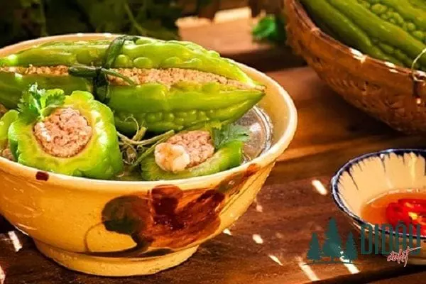 Canh mướp đắng nhồi thịt