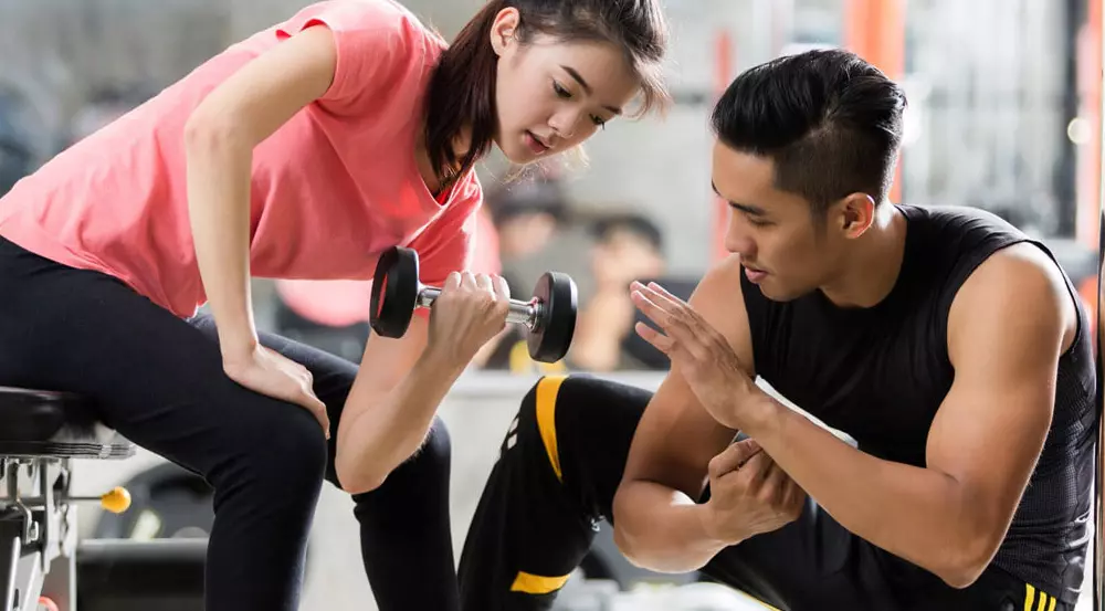 Thuê PT tại nhà có hiệu quả như phòng Gym không?