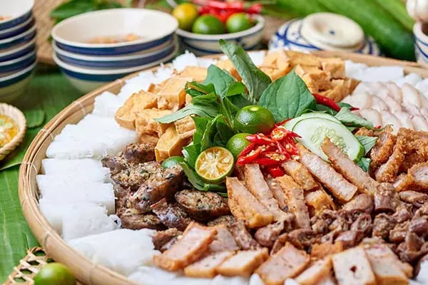 ăn vặt cuối tuần với mẹt bún đậu