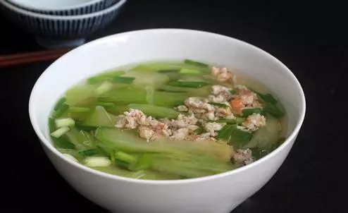 Canh bầu nấu thịt băm