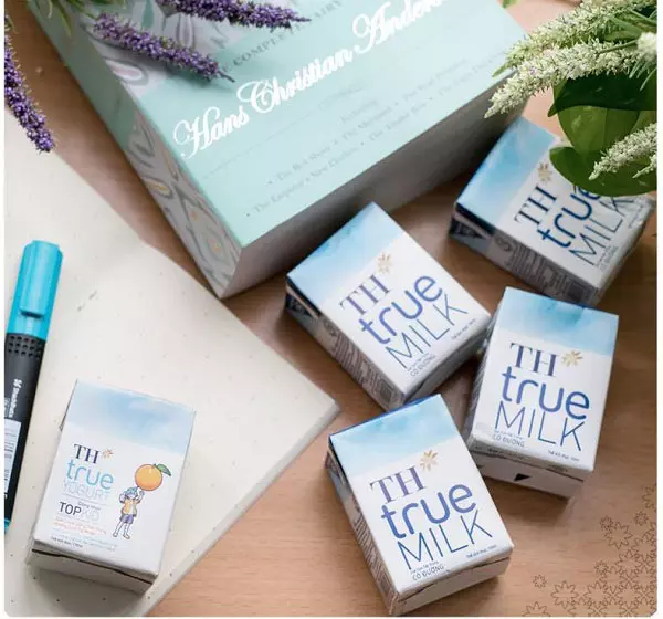 Thùng sữa tươi TH True Milk ít đường hộp 110ml