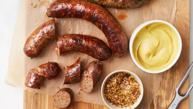 Xúc xích Nürnberger Rostbratwurst