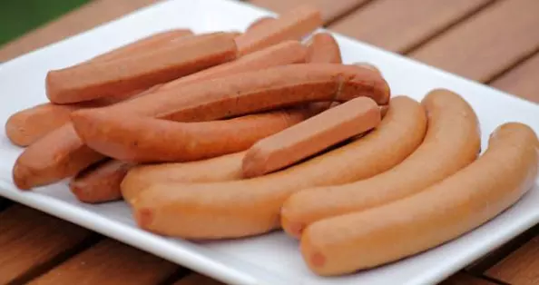 Xúc xích Frankfurter (Bockwurst)