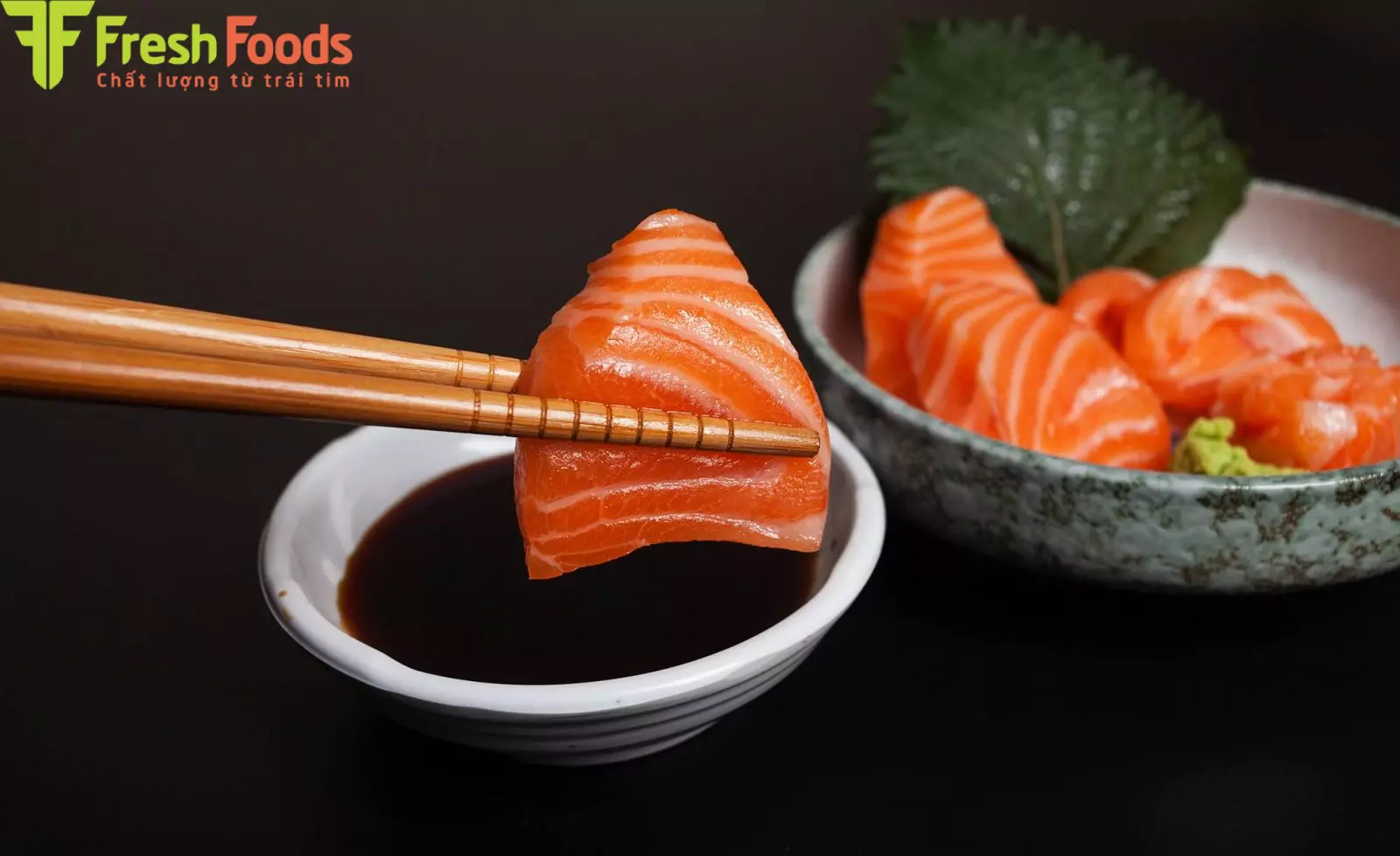 Cùng T&P Fresh Foods thưởng thức món cá hồi sashimi ngon đúng điệu