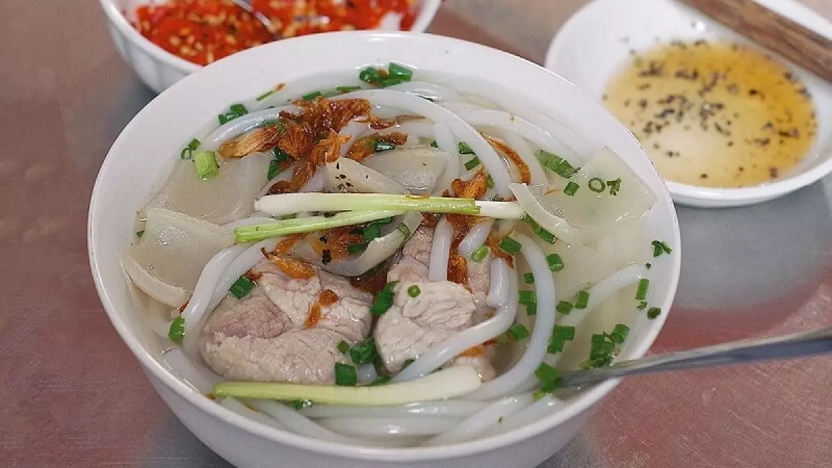 1 tô bánh canh bao nhiêu calo