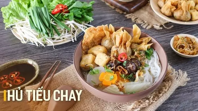 Hoàn thành tất cách làm hủ tiếu xào chay đơn giản chuẩn vị người Hoa