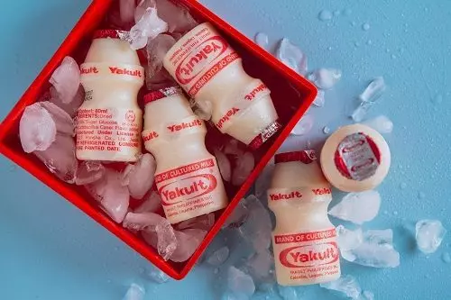 Nên uống Probi hay Yakult