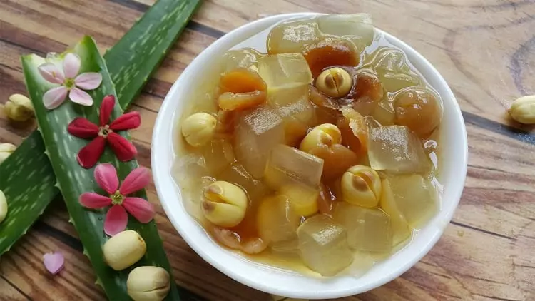 chè hạt sen củ năng