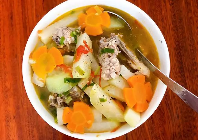 canh cà rốt su hào