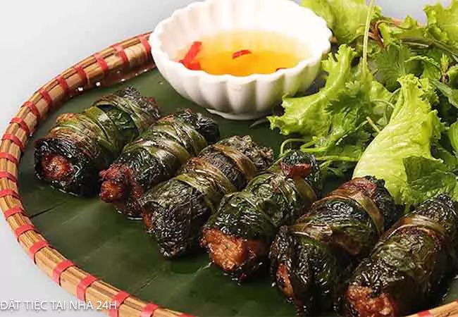 Bò bằm cuốn lá lốt