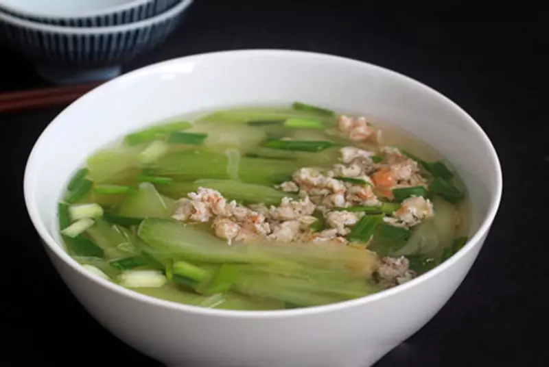 Canh bầu nấu thịt băm