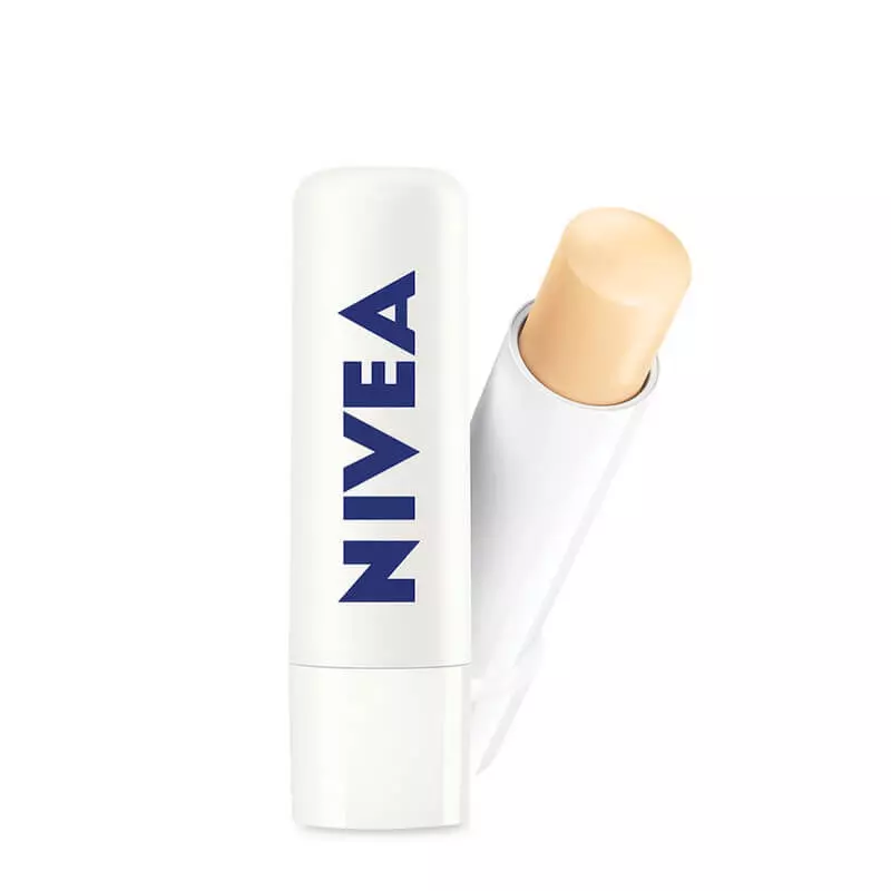 Son dưỡng môi có màu Nivea Fruity Shine