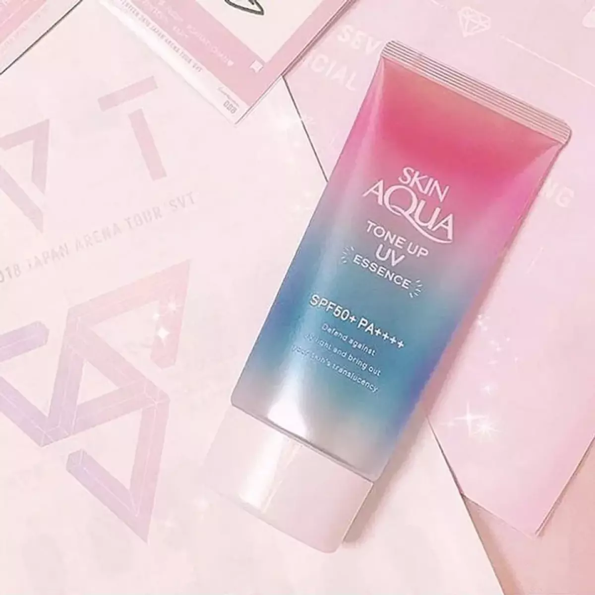 review kem chống nắng body Skin Aqua Tone Up UV Essence