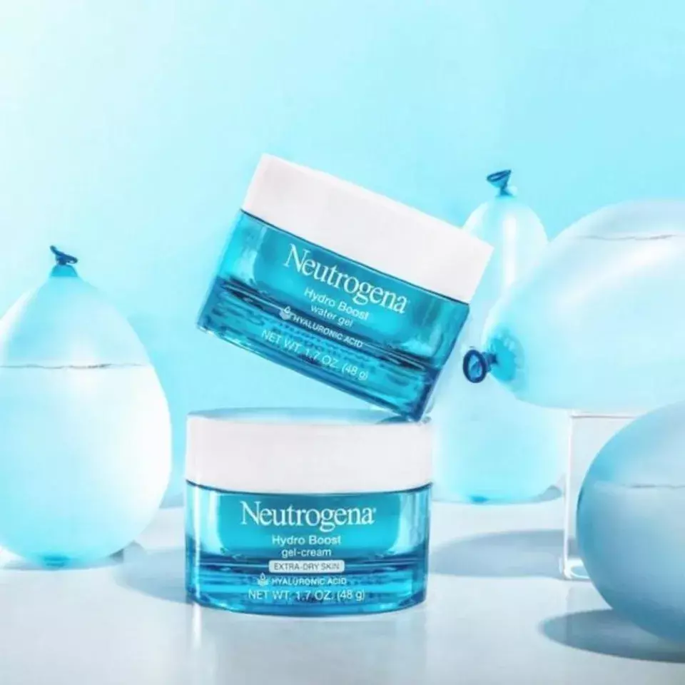 Review kem dưỡng ẩm cho da dầu mụn Neutrogena