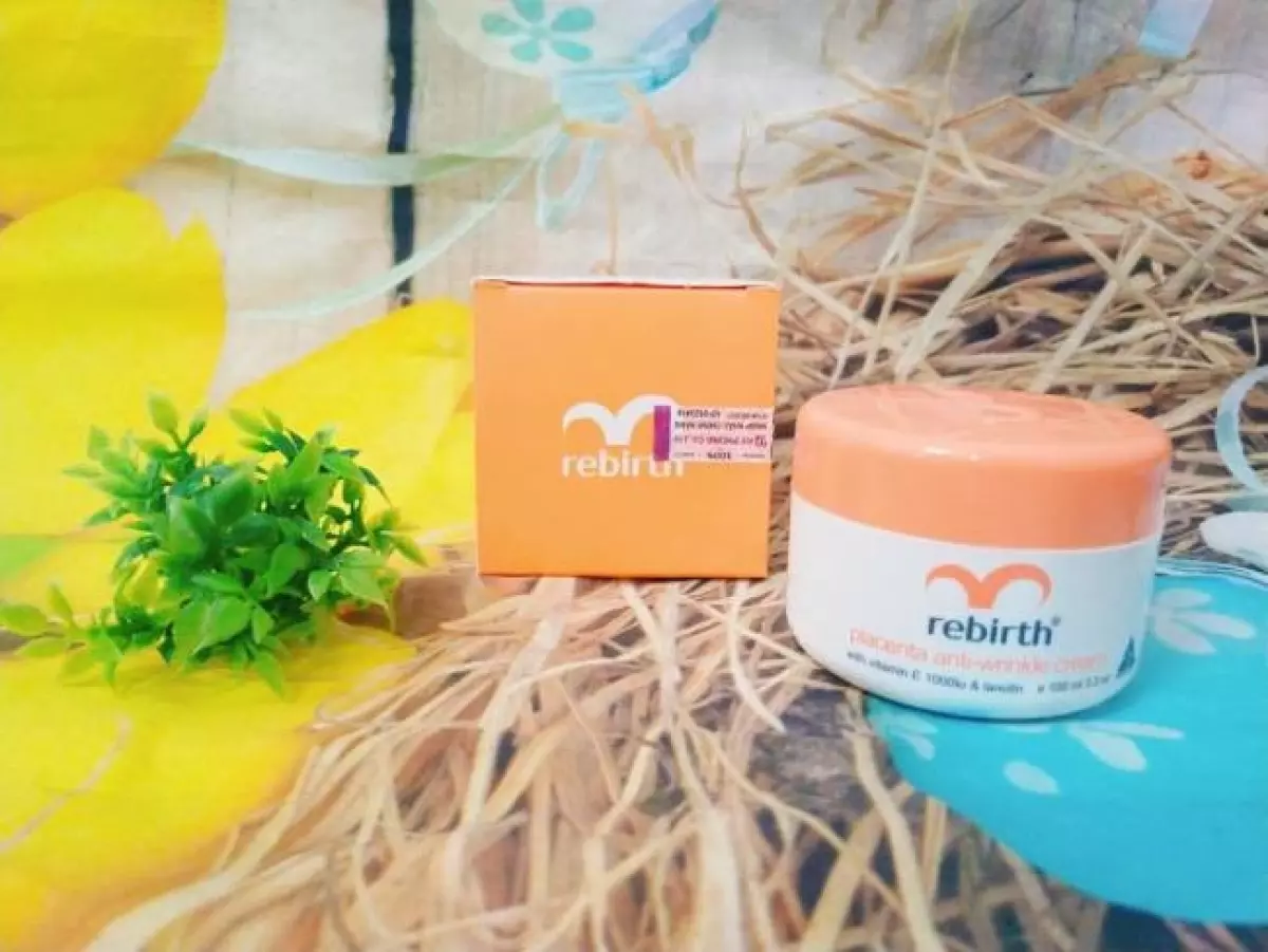 Rebirth Lanolin Lip Balm