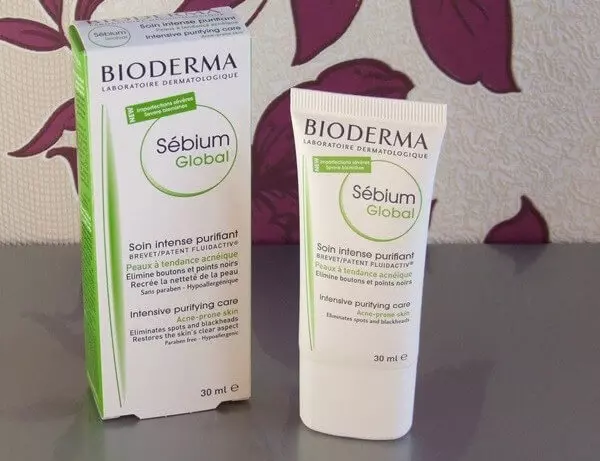 Review kem trị mụn viêm Bioderma