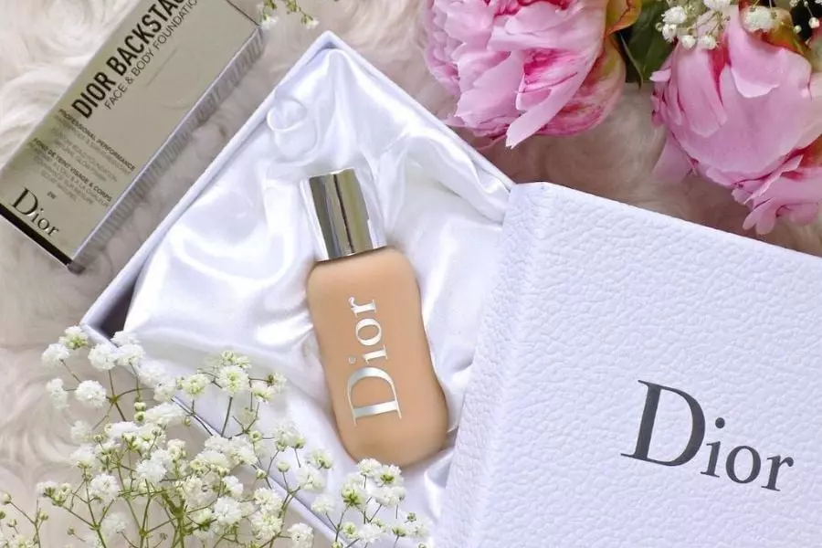 Kem nền Dior Forever Undercover Foundation